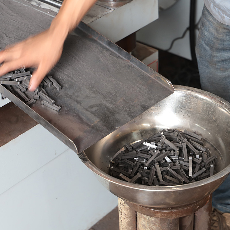 漁網(wǎng)墜成型液壓機(jī) 漁網(wǎng)墜成型液壓機(jī)