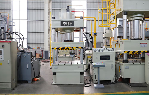 滕州液壓機生產(chǎn)廠家-專業(yè)定制四柱液壓機廠家