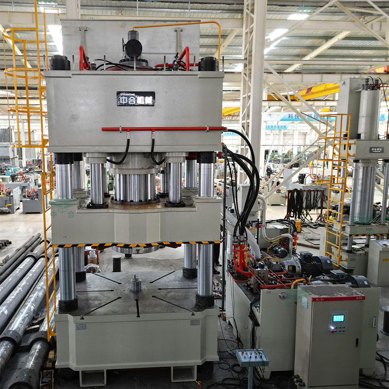 1750噸封頭液壓機(jī)