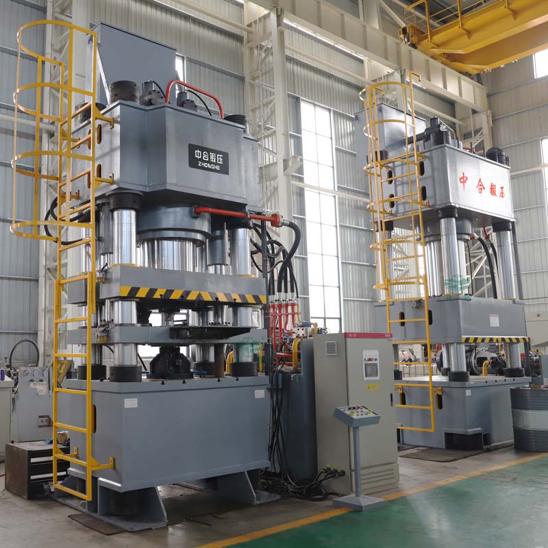 800噸四柱液壓機(jī) 800噸四柱液壓機(jī)