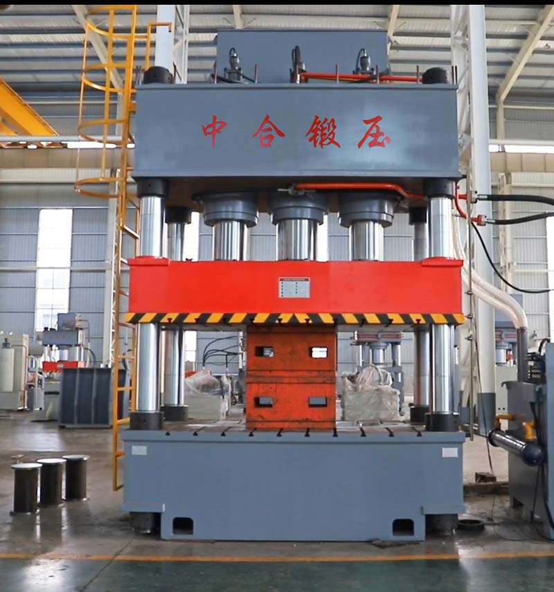 1500噸三梁四柱液壓機(jī)的參數(shù)、價格(圖1)